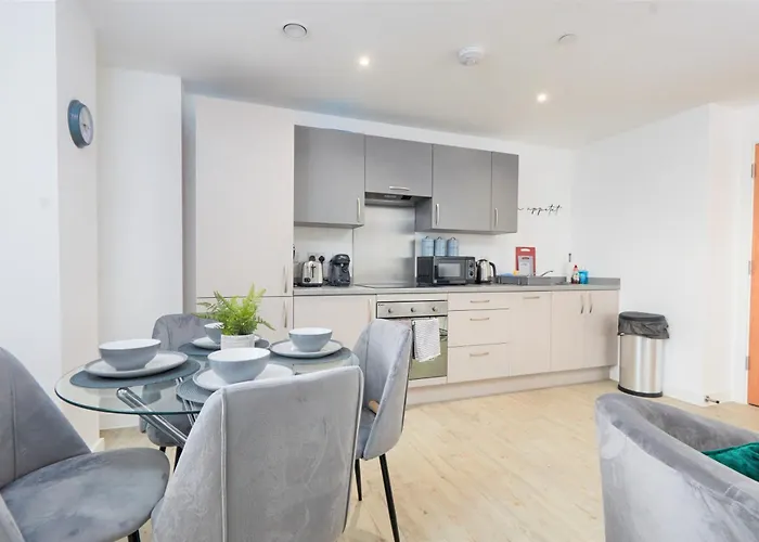 The Salford Quay, Warm & Beautiful With Hyper Fast Wifi & Great Views! Manchester