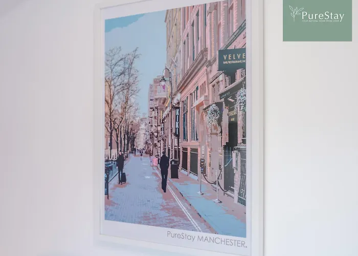 Modern 5 Bedroom House In By Purestay - Short With Service & Free Parking *