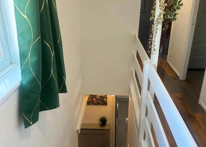 Semesterbostad The Rodher House