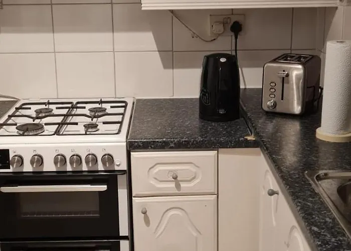 Scotland Street, Newton Heath 3*