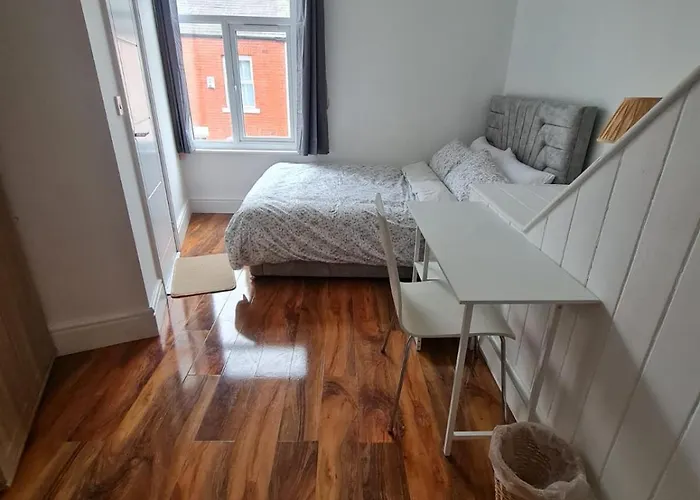 Pensionat Scotland Street, Newton Heath