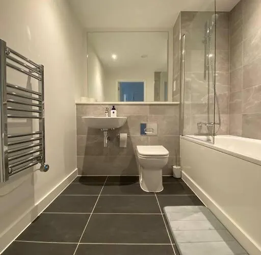 아파트 Luxury 2 Bedroom In The Heart Of 맨체스터