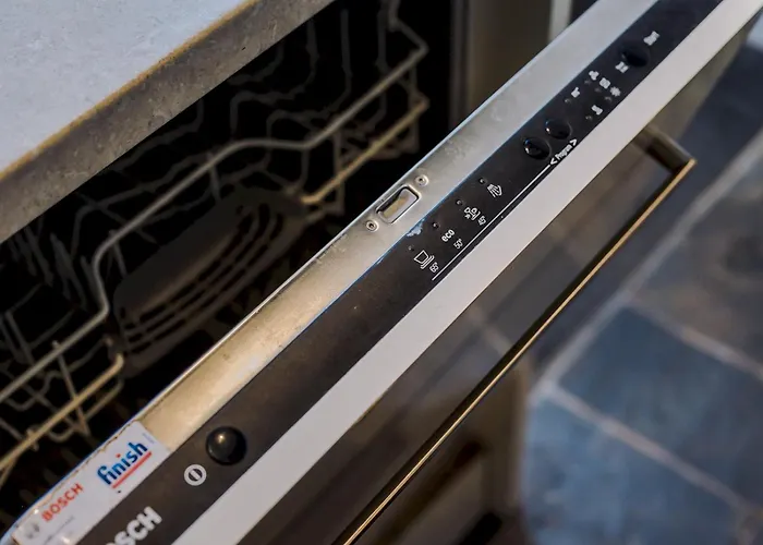 別荘 Spacious 5bed House In South - Pass The Keys