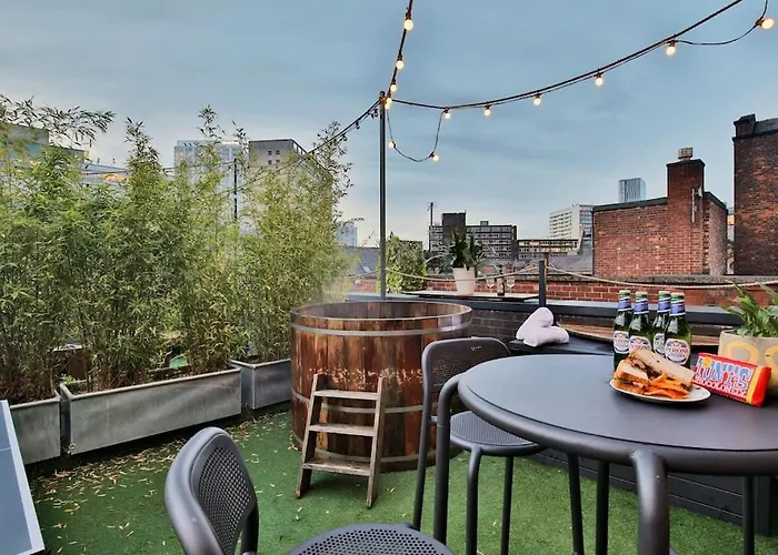 Hammock Heights! Hot Tub,private Garage,citycentre Appartement