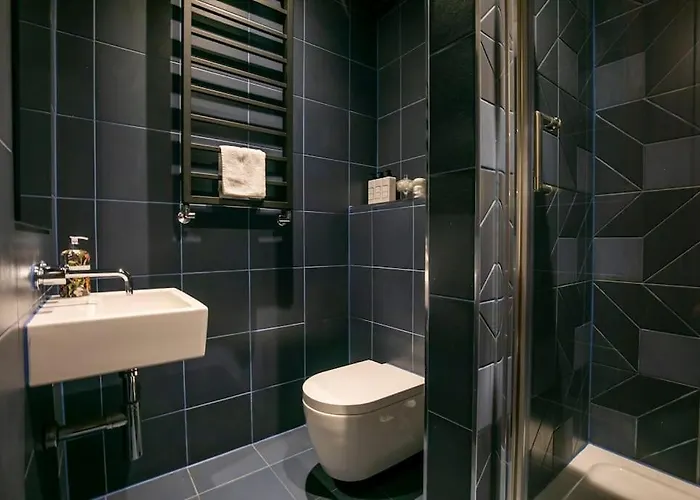 Hammock Heights! Hot Tub,private Garage,citycentre * Manchester