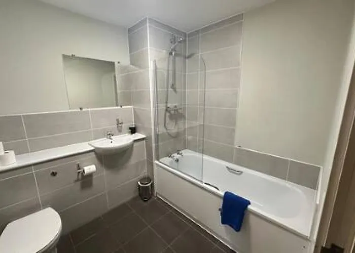 Apartament Airy 1 Bed Sleeps 2 *