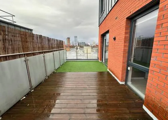 Apartmán Large 1 Bed Mcr And Huge Terrace Sleeps 4 *