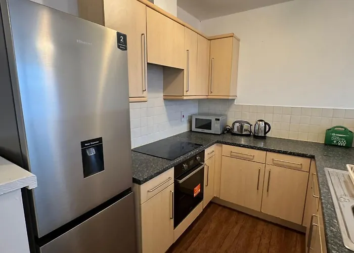 Sleeps 5-netflix-parkg-near Centre-etihad-coop Live Apartamento