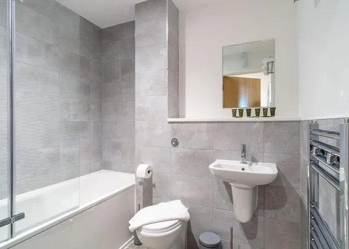Apartmán Stylish & Spacious Salford Quays One Bedroom High Floor With Balcony Manchester