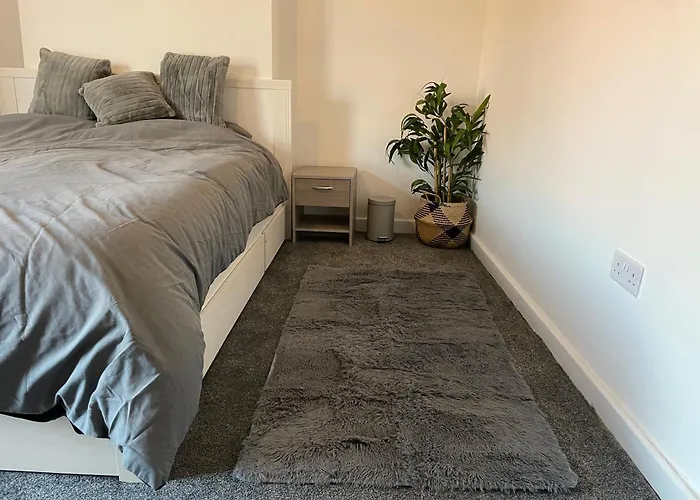 Spacious 4-bedroom House In Lägenhet *