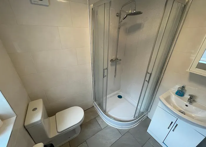 Spacious 4-bedroom House In *