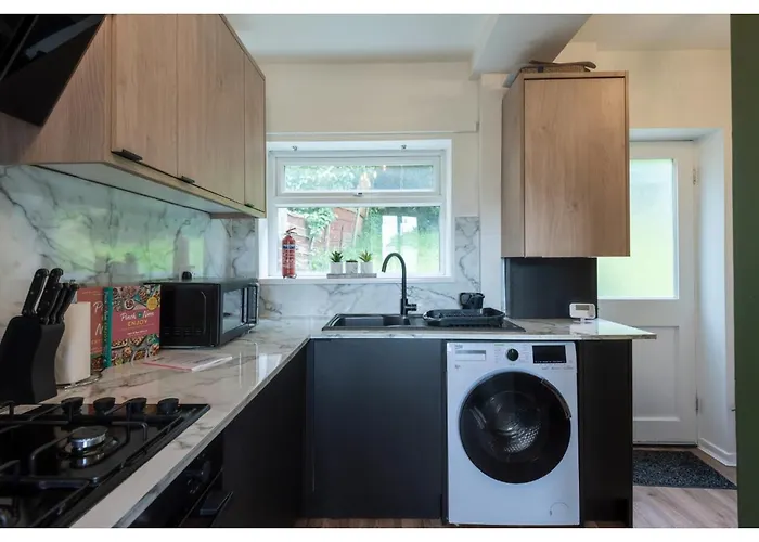 Cozy 3 Bd House, Perfect For Large Group Of 6 아파트 맨체스터