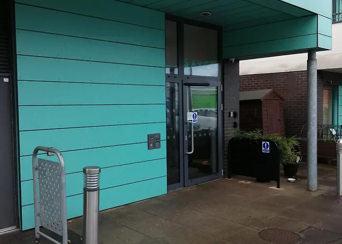 Savoy Court Homestay