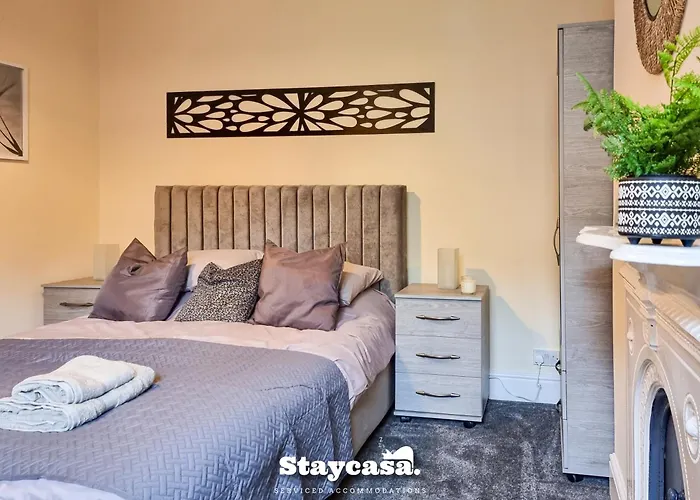 Сasa de vacaciones Spacious 5br In Leafy Withington *