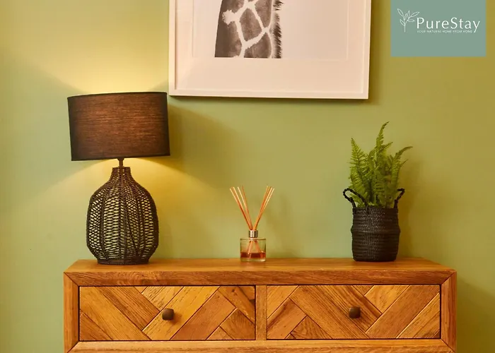 Nyaraló Big Contractor House With 6 Beds & Free Parking By Purestay - 7 Night Min! Manchester