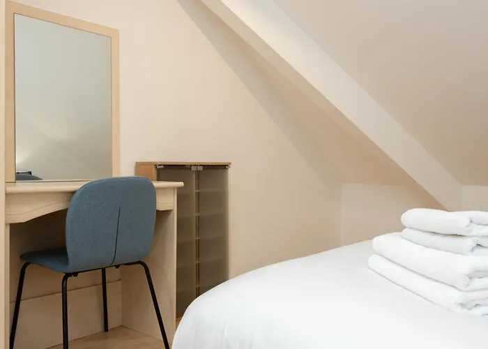 Apartment Withington