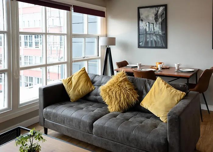 High Street Town House