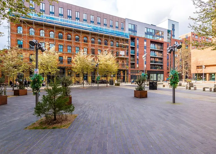 펜션 4-storey Townhouse In By Hilltop Serviced *