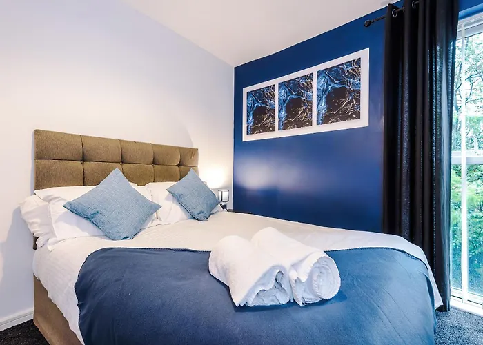 Etihad 2 Bed Apartment *