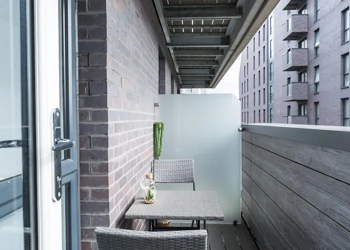 Drillzstays - Ethiad Free Parking * Manchester