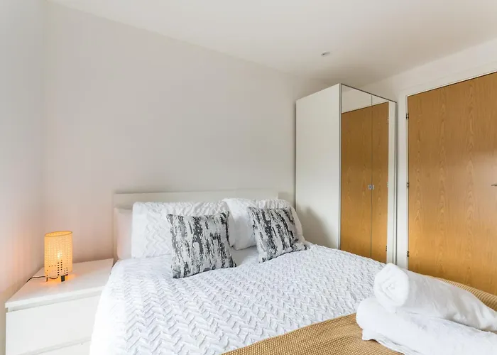 Drillzstays - Ethiad Free Parking * Manchester