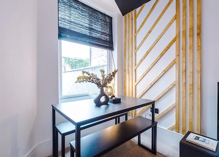 4 Bedroom House Eccles Hébergement de vacances Manchester