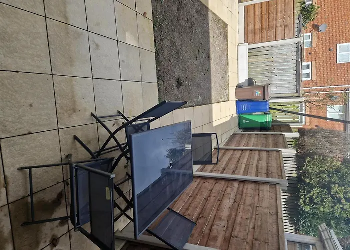 Stunning 3-bed House In *