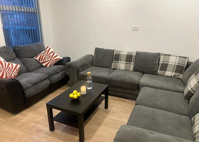 民宿 1 En-suit Double Bedroom With Bathroom In