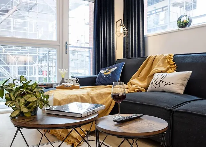 Centre - Luxe 2bed Palazzo