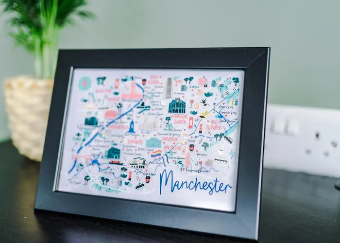 Daire Stylish Apartment, Sleeps 6, Pool Table, Smart Tvs, Parking Available Manchester