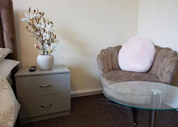 Stylish Five Star Rated 맨체스터