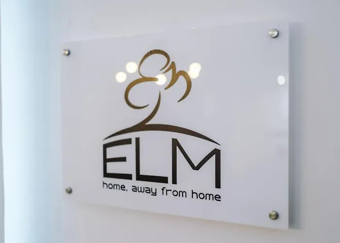 Luxurious 1-bedroom Apartment, Sleeps 4, Free Parking * مانشستر