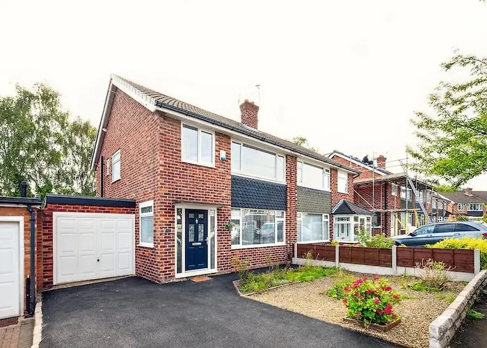 House In Heald Village بيت للعطل