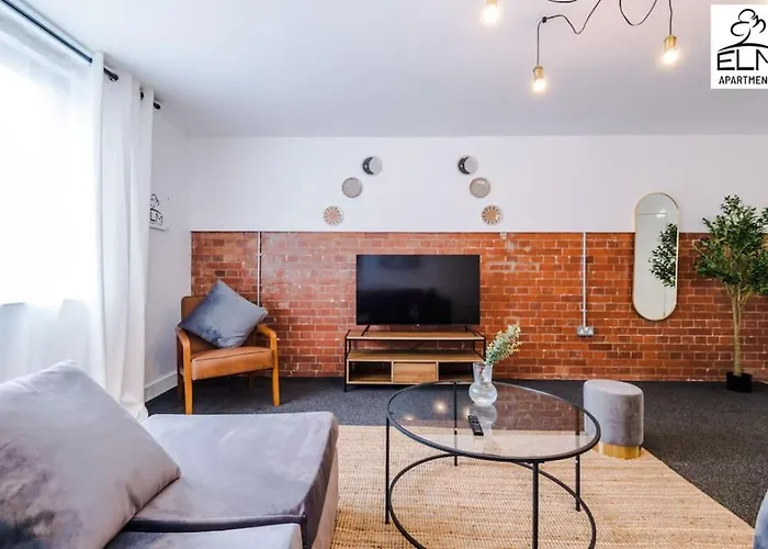 شقة Luxurious 1-bedroom Apartment, Sleeps 4, Free Parking