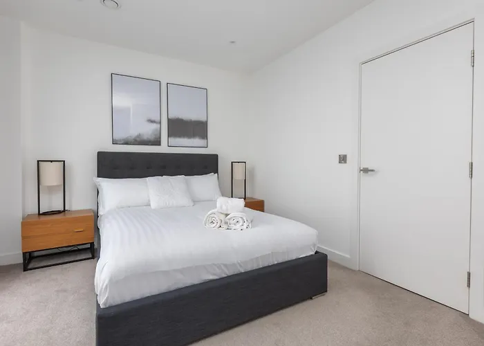 Greengate By Veeve *