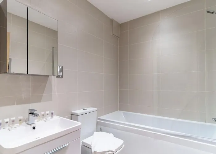 Spacious 2 Bed In Centre Apartmán Manchester