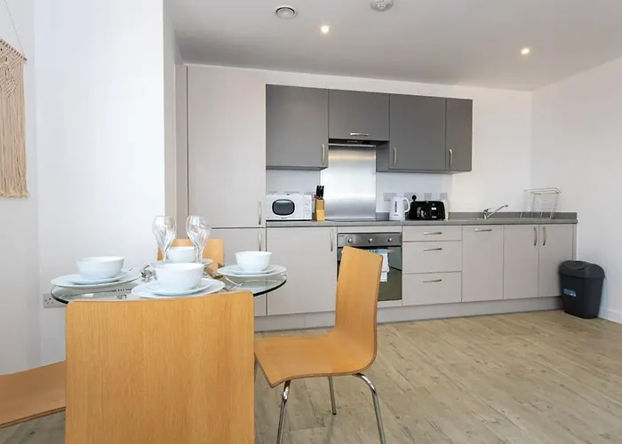 아파트 Stunning 2 Bed In Salford Amazing Views *