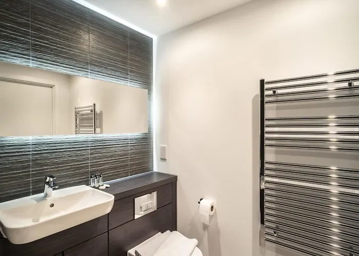 公寓 Spacious 2 Bed In Central