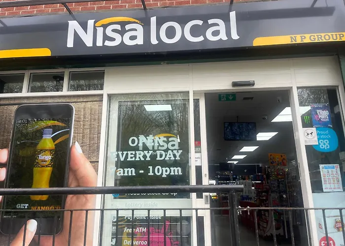 Charming 2-bedroom In Apartamento *