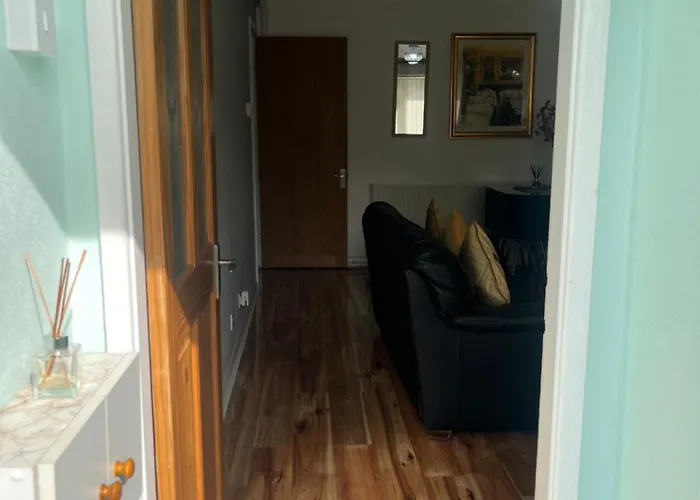 Charming 2-bedroom In Mánchester