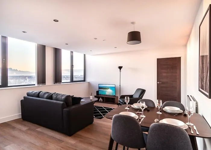 Stayzeni, Alexandra Rise 2 Bed Flat Appartement Manchester