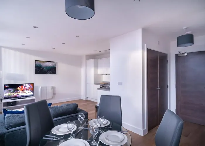 Stayzeni, Alexandra Rise Lovely 1 Bed Appartement Manchester