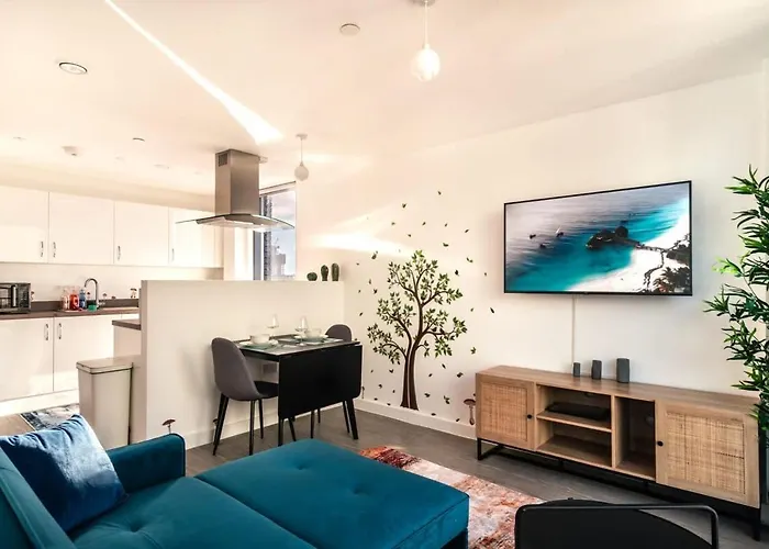 Spacious & Modern 1 Bed