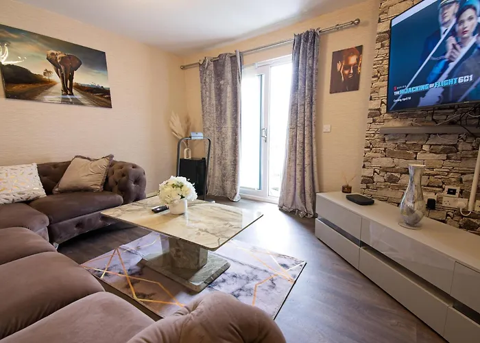 Retreat - Modern 2br * Manchester