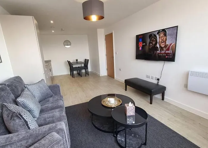2 Bedroom Penthouse Manchester