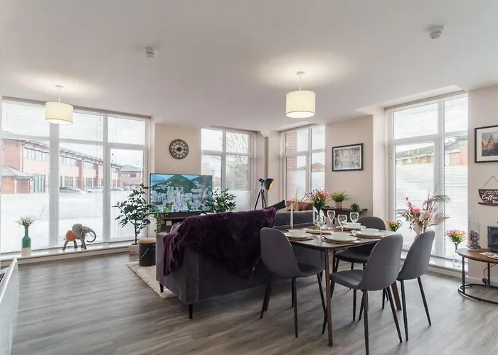 2 Bedroom Modern In Appartement Manchester