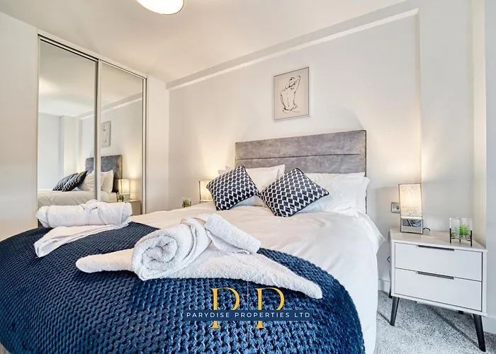 Apartamento The Middlewood Plaza - By Parydise - Business Or Leisure Stays, Location, Sleeps 4, Salford Mánchester