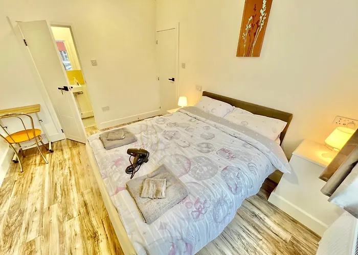 Lux En-suite Coop Arena Mancity Stadium Piccadilly