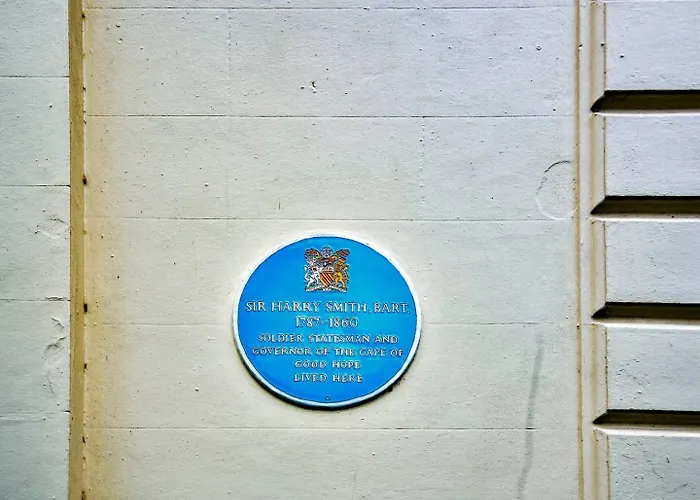 Luxury King Near Royal Hospital - Pass The Keys Daire Manchester