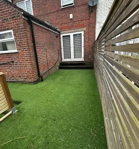 Lovely 5br In Manchester. Close To The * 맨체스터